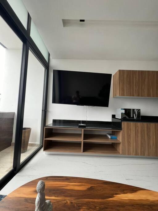 Big, Modern And Beautiful Beach Apartament 1Br Ocean View بلايا ديل كارمن المظهر الخارجي الصورة